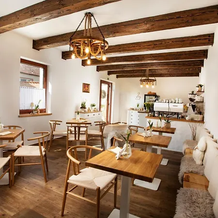 Gasthof Pawlowitz Velké Pavlovice